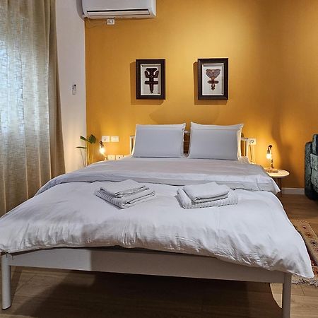 Vibe Studio Apartment Tirana Bagian luar foto